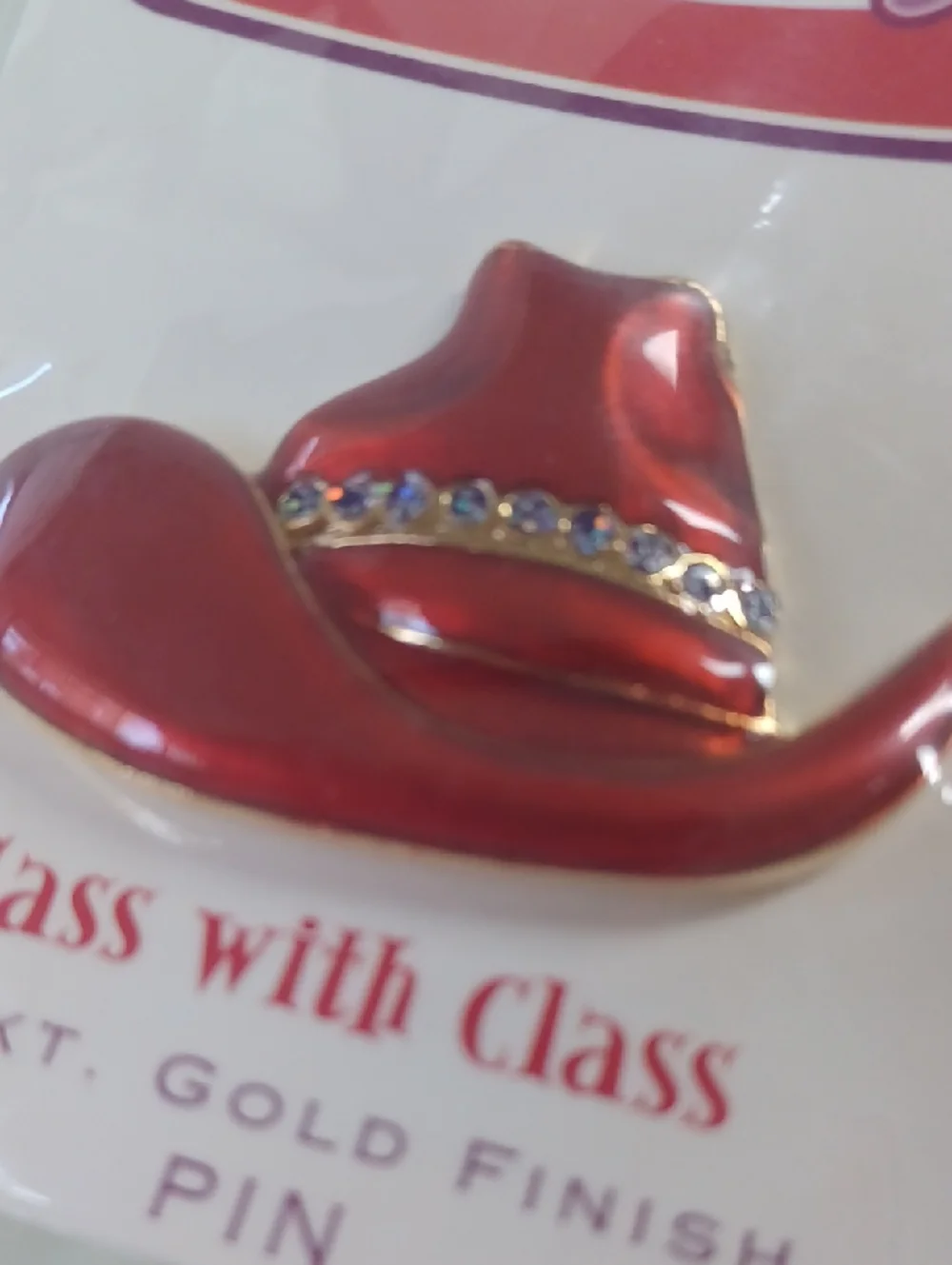 New In Pkg Red H'attitude Cowboy Hat Pin With Rhinestones and 18k Gold Finish - Picture 4 of 9